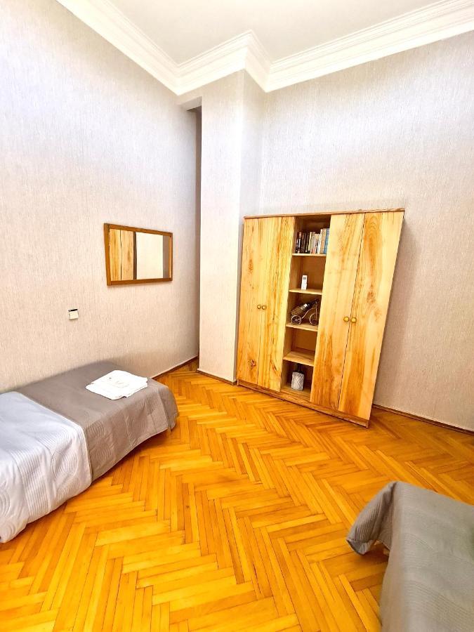 Guesthouse Zedafoni Зестафони Экстерьер фото