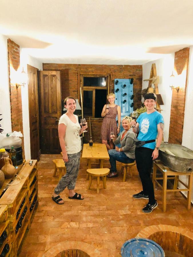 Guesthouse Zedafoni Зестафони Экстерьер фото