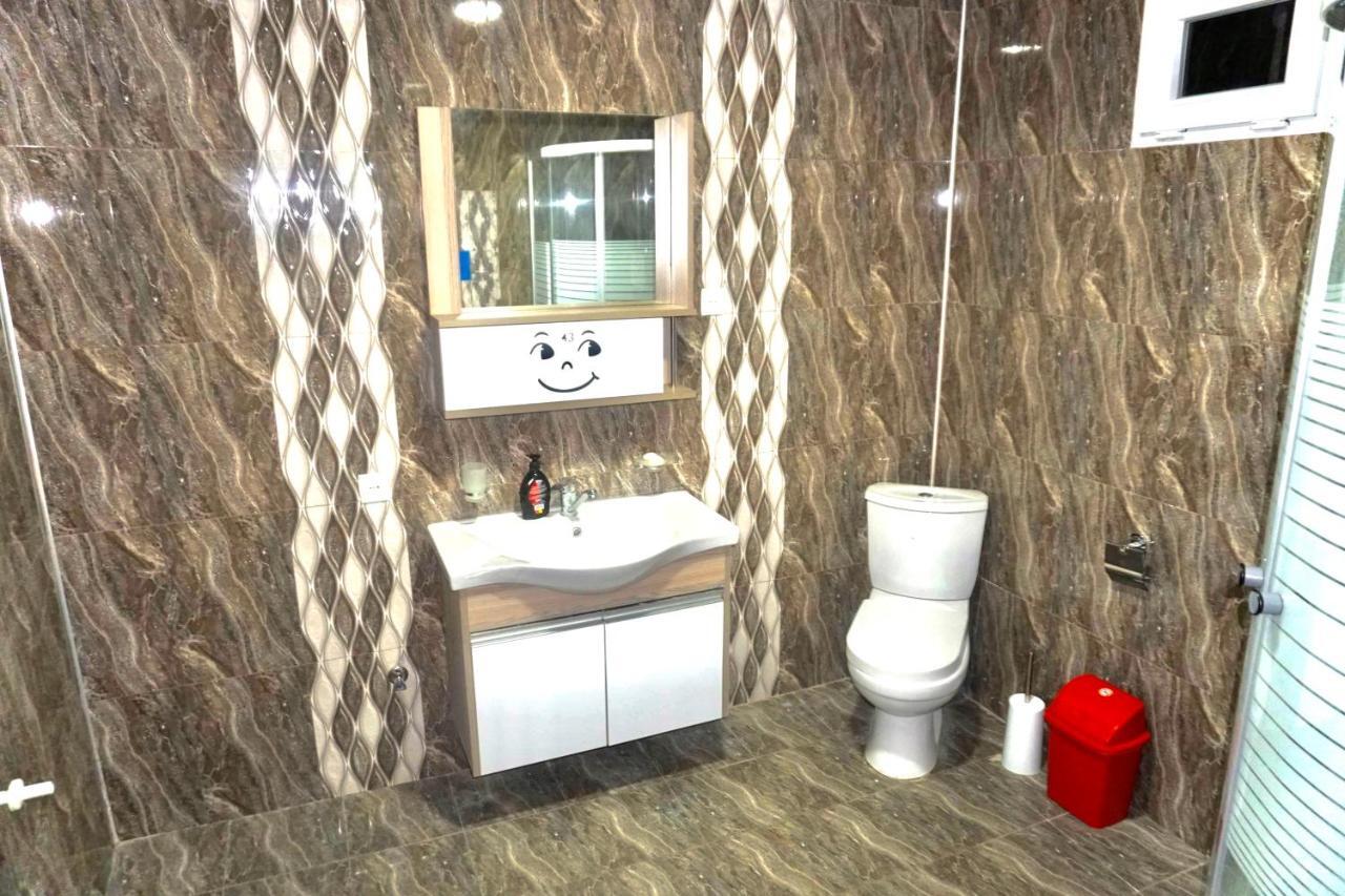 Guesthouse Zedafoni Зестафони Экстерьер фото